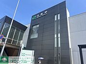 日進駅北口 徒歩8分。 590m