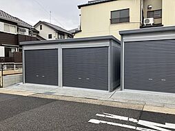 新西2丁目電動シャッター付ガレージ