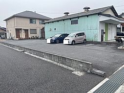 FKドゥセゾン駐車場