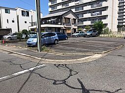 🉐敷金礼金0円！🉐上流町１丁目駐車場