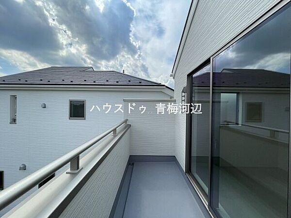 バルコニーを拡大表示