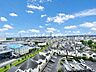 その他：眺望：周りに高い建物がないので見晴らしがよく、遠くの景色まで見えます。季節によって見えるものが違うので一年を通して景色を楽しむことができそうです。※一部CG家具消し加工処理をしています。