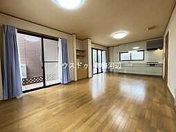 青梅市師岡町2丁目:16.7帖リビング