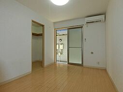 クレール5 515 1階1Kのリビング/ダイニング