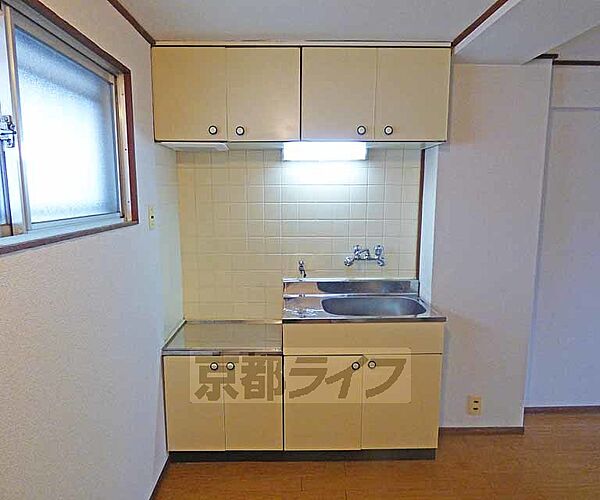 画像4:調理スペースのしっかりしたキッチンです。
