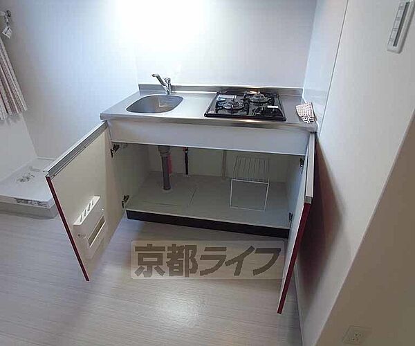 画像27:便利なキッチン収納です。