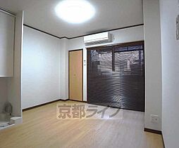 京阪本線 出町柳駅 徒歩10分の賃貸マンション 1階1Kのリビング/ダイニング