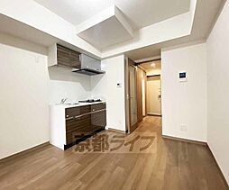 JR山陰本線 円町駅 徒歩11分の賃貸マンション 1階1DKのリビング/ダイニング