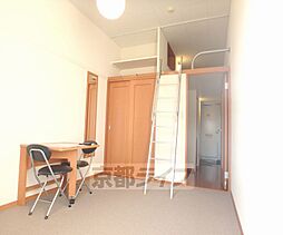 レオパレスウェルスｔｅｎ 207 2階1Kのリビング/ダイニング