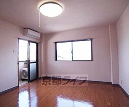 叡山電鉄叡山本線 一乗寺駅 徒歩8分の賃貸マンション 4階ワンルームのリビング/ダイニング