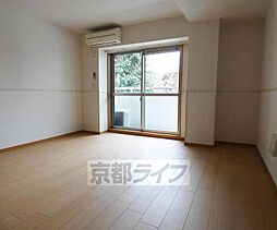 JR山陰本線 円町駅 徒歩5分の賃貸マンション 3階1Kのリビング/ダイニング