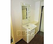 独立洗面台付きになります。