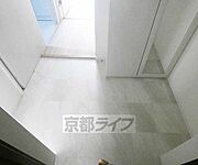 きれいな玄関ですね。