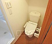 シンプルで使いやすいトイレスペース