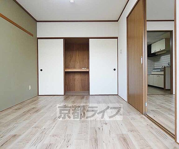 寝室