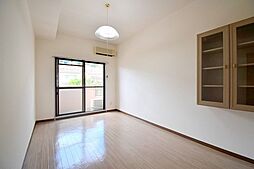 レジデンス西木 302 3階1Kのリビング/ダイニング