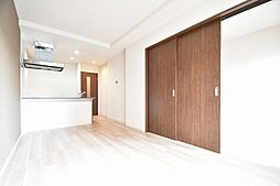 トラストコート中筋 702 7階1LDKのリビング/ダイニング