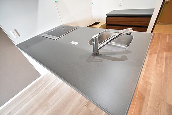 トラストコート中筋_内装_6