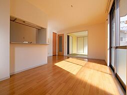 サニーハイム東原　B棟 1階2LDKのリビング/ダイニング