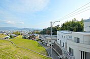 実際のお部屋は間取図通り、写真は同物件反転のお部屋の物となります。現況を優先とする。