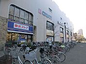 東武ストア練馬豊玉店 徒歩11分。スーパー 830m