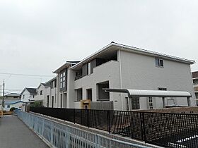 さくら　ガーデン  ｜ 大阪府高槻市郡家新町（賃貸アパート2LDK・2階・56.96㎡） その1