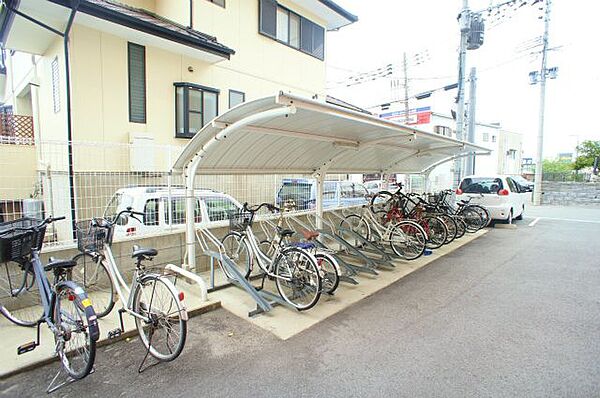 モントーレヒルズ東櫛原