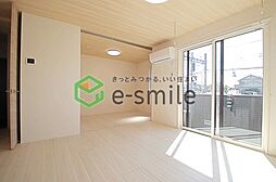 ゆったり過ごせるリビングです