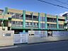 周辺：松元幼稚園　徒歩約11分　818ｍ　小規模でアットホームな幼稚園で、ひとりひとりの個性や成長に合わせた教育