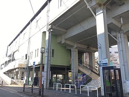 森下駅まで 1300m 徒歩約17分●名鉄瀬戸線。大曽根や栄方面へのアクセスも良好で通勤・通学にも便利な駅です。駅周辺は小学校や中学校、高校も立地する閑静な住宅地が広がります。