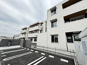 Laule’a（ラウレア） 301 ｜ 静岡県静岡市駿河区中田本町（賃貸アパート3LDK・3階・71.48㎡） その1