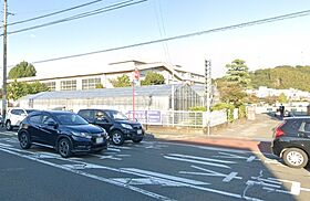 ツカモトビル 202 ｜ 静岡県静岡市駿河区小鹿２丁目（賃貸マンション2LDK・2階・73.30㎡） その2