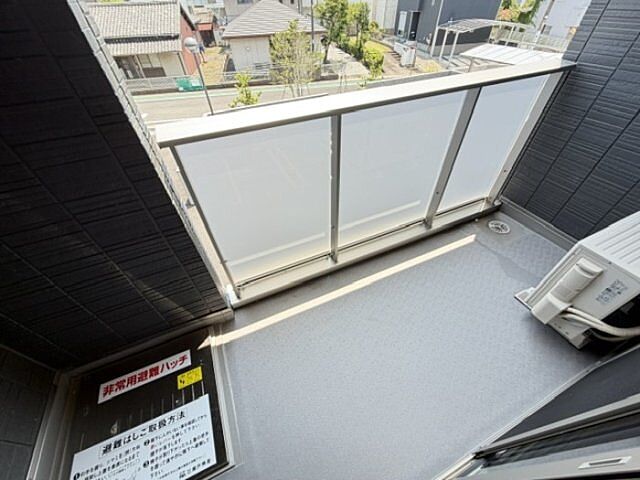 バルコニー