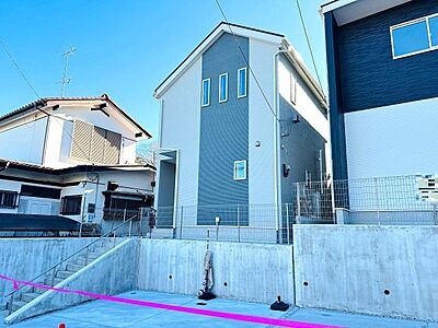 外観：控除や減税で優遇の長期優良住宅♪初期費用0円の太陽光発電付き！