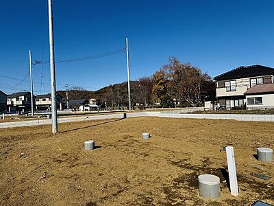 外観：〜保育園や小中学校が徒歩10分圏内　建築条件無しの売地です〜