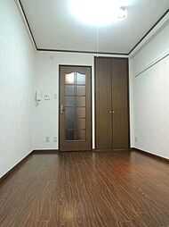 JR中央本線 豊田駅 徒歩15分の賃貸マンション 1階1Kのリビング/ダイニング