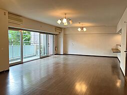 JR八高線 小宮駅 徒歩10分の賃貸マンション 1階4LDKのリビング/ダイニング