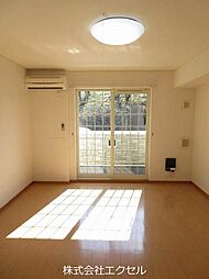 京王高尾線 狭間駅 徒歩13分の賃貸アパート 1階1Kのリビング/ダイニング