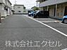 駐車場：駐車場です。