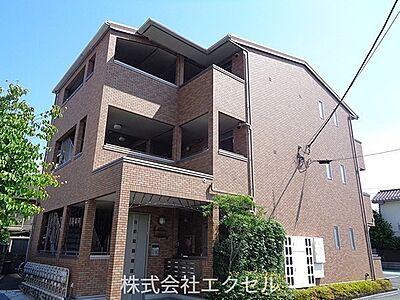 外観：駅徒歩圏内です。