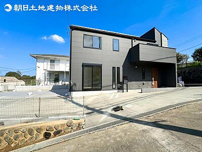 外観:すぐの見学や資料請求など、お気軽にお問い合わせください 外観:すぐの見学や資料請求など、お気軽にお問い合わせください