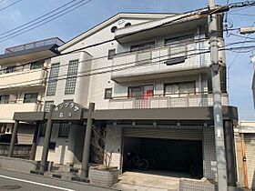 サンプラザ石津  ｜ 大阪府寝屋川市石津東町（賃貸マンション1LDK・1階・45.00㎡） その1