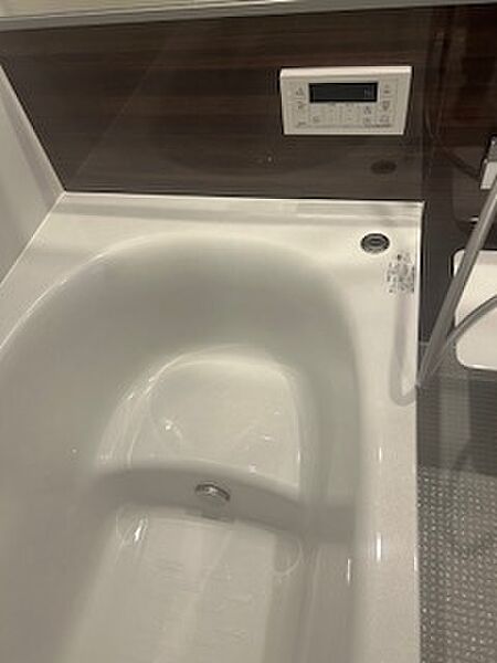 浴室を拡大表示