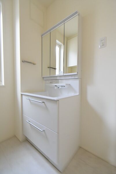 detached 埼玉県上尾市大字瓦葺3353-3

地図を見る