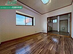 発春栄ハイツ 3階4Kのリビング/ダイニング