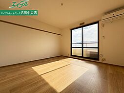 カーサ・グロリアス 2階1Kのリビング/ダイニング