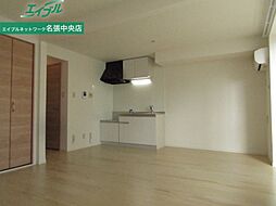 コーポサンモール 1階1LDKのリビング/ダイニング