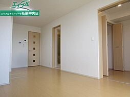 グラン　ヒル　山荘 1階1LDKのリビング/ダイニング