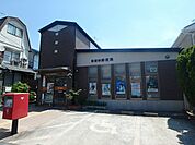 箕面桜ヶ丘郵便局 642m