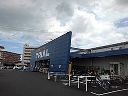 トライアル宮崎恒久店まで2000m
